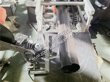 আধা - স্বয়ংক্রিয় ধাতু গোলাকার Downspout রোল 11 স্টেশন দিয়ে মেশিন বিরচন